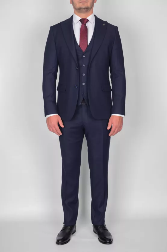 Костюм-тройка темно-синего цвета Каталог