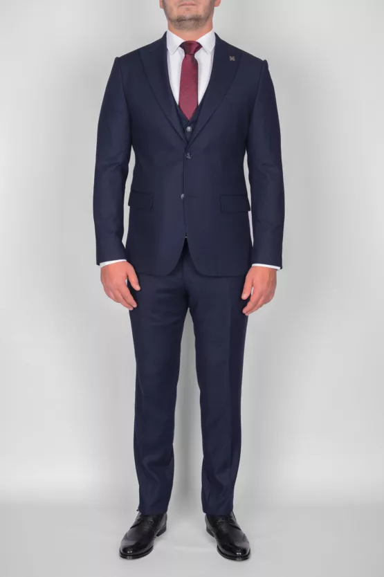 Костюм-тройка темно-синего цвета Каталог