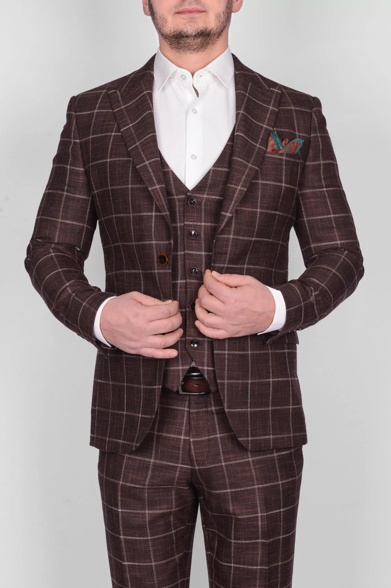 Коричневый костюм-тройка в клетку Брючные мужские костюмы