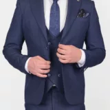 Костюм-тройка синего цвета, облегченная модель Брючные мужские костюмы