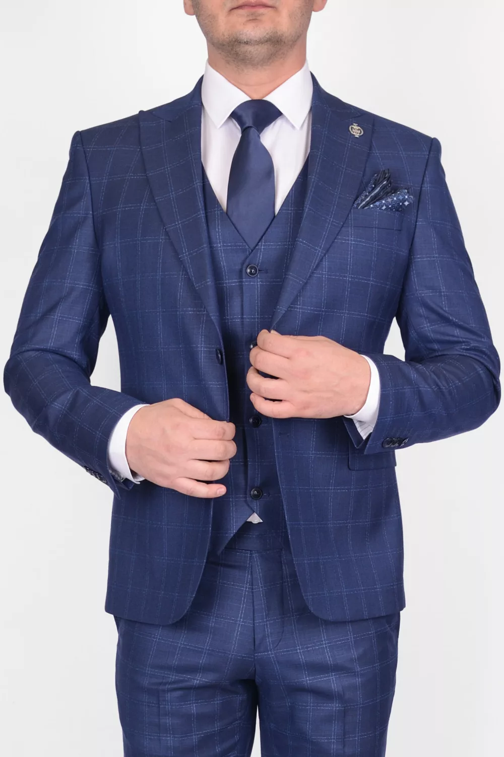 Костюм-тройка синего цвета в голубую клетку Каталог