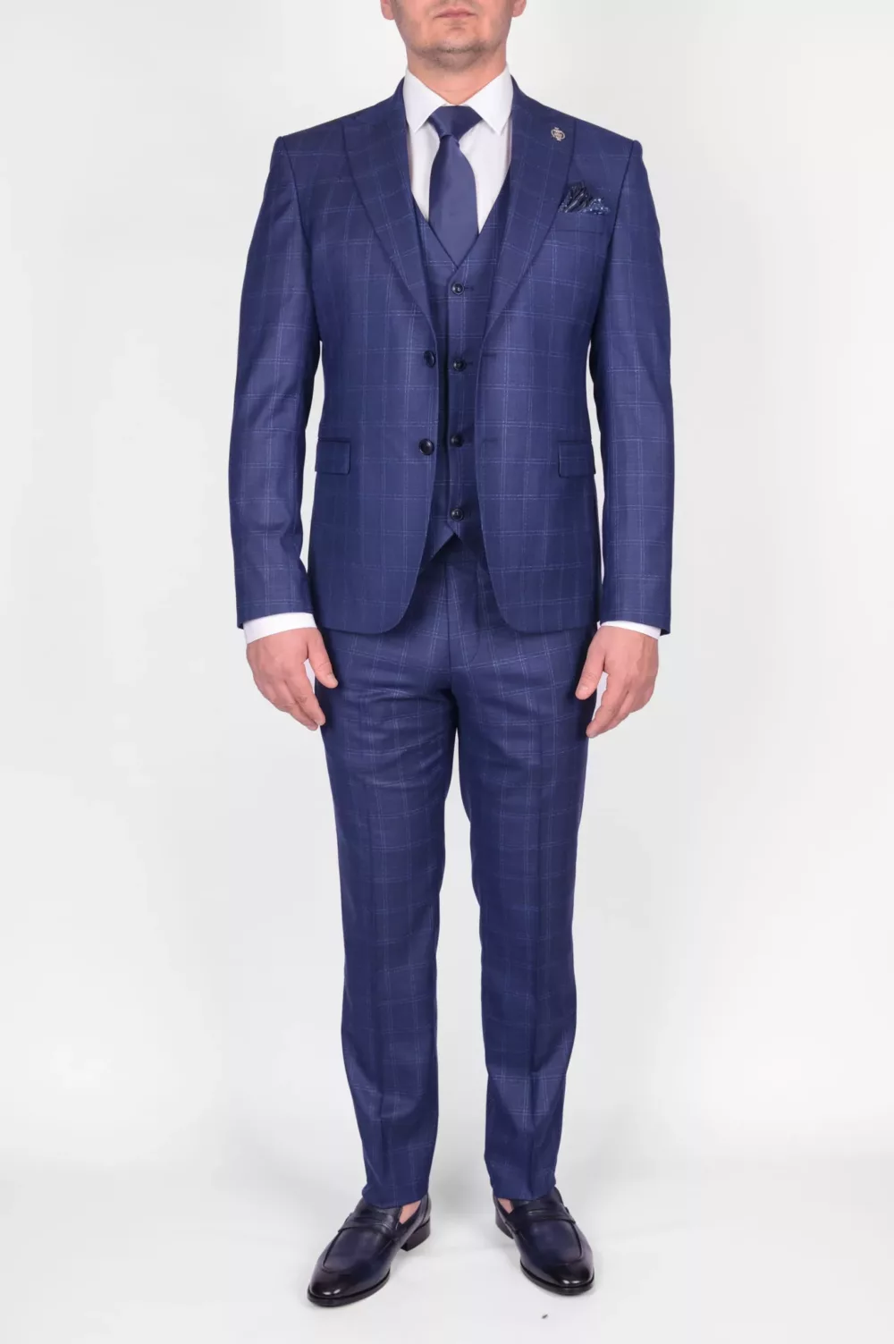 Костюм-тройка синего цвета в голубую клетку Каталог