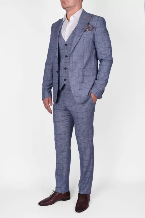 Костюм-тройка бирюзового цвета в клетку Каталог