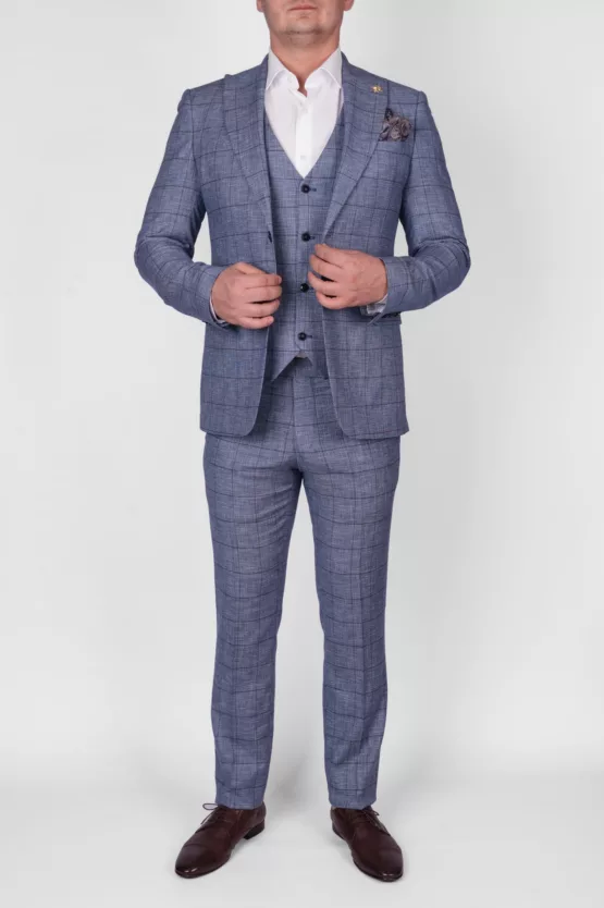 Костюм-тройка бирюзового цвета в клетку Каталог