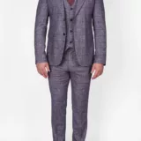 Костюм-тройка светло-серого цвета в марсаловую клетку Каталог