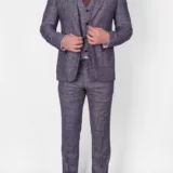 Костюм-тройка светло-серого цвета в марсаловую клетку Каталог