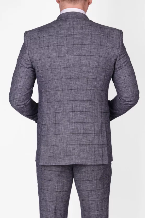 Костюм-тройка светло-серого цвета в марсаловую клетку Каталог