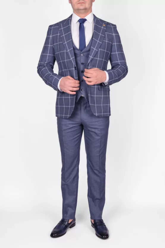 Костюм-тройка светло-серого цвета, пиджак в яркую клетку Вечерние мужские костюмы