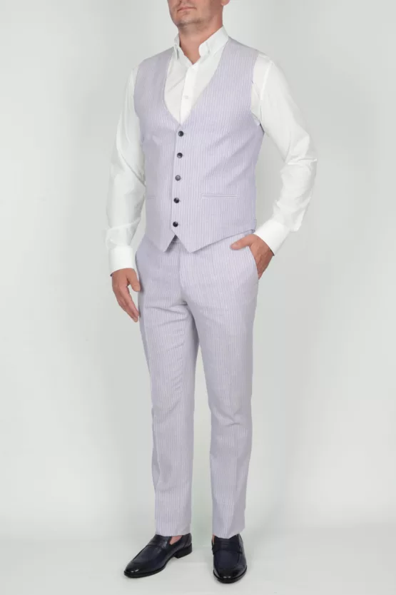 Костюм-тройка светло-голубого цвета в полосу Каталог