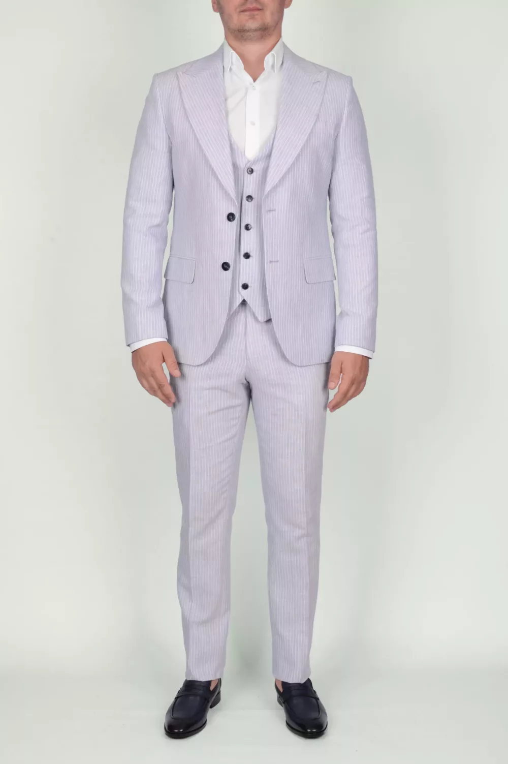 Костюм-тройка светло-голубого цвета в полосу Каталог