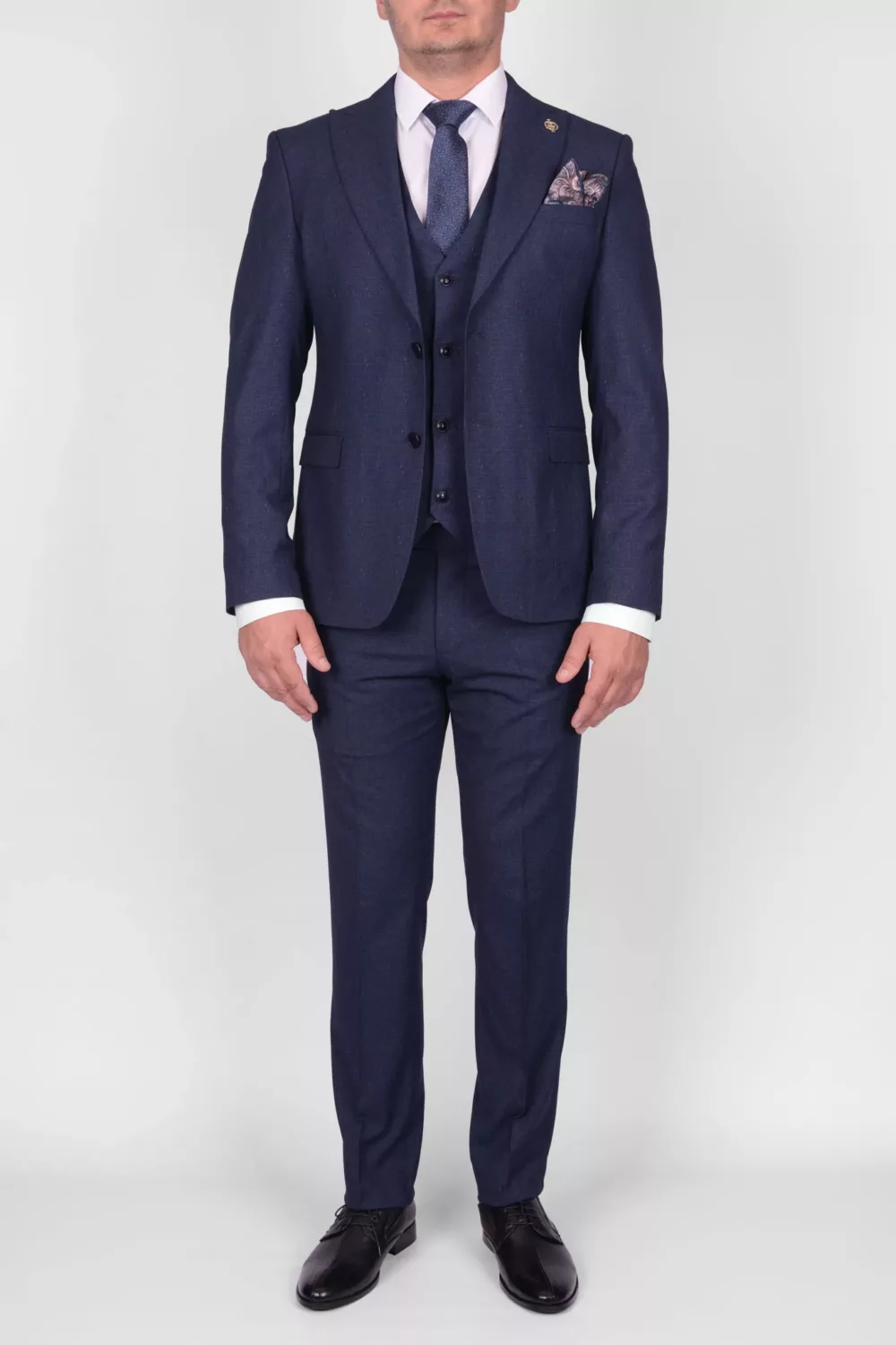 Костюм-тройка синего цвета Каталог