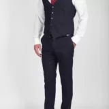 Костюм-тройка в крупную клетку с однотонными брюками Каталог