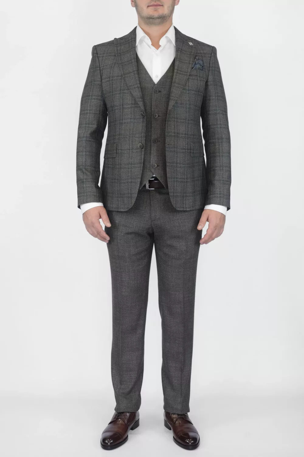 Костюм-тройка песочного цвета с зеленой клеткой Каталог