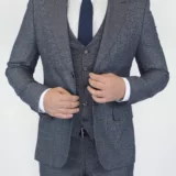 Серый костюм-тройка в песочную клетку Каталог