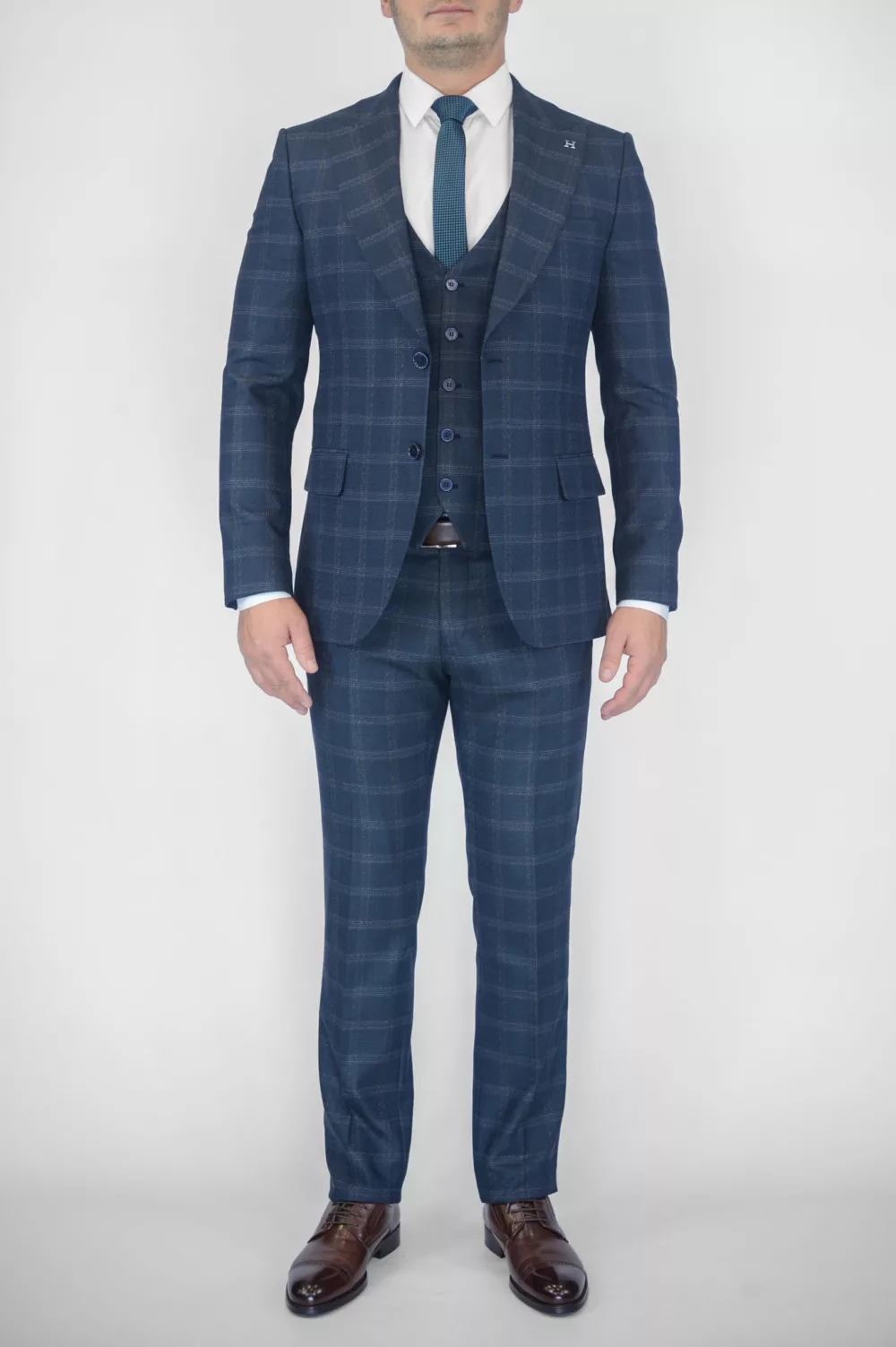 Изумрудный костюм-тройка в клетку Каталог