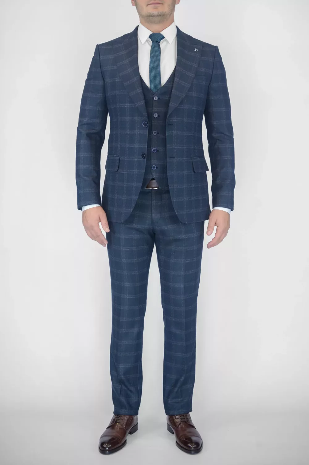 Изумрудный костюм-тройка в клетку Каталог