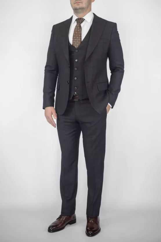 Костюм-тройка темно-коричневый цвет в клетку Каталог