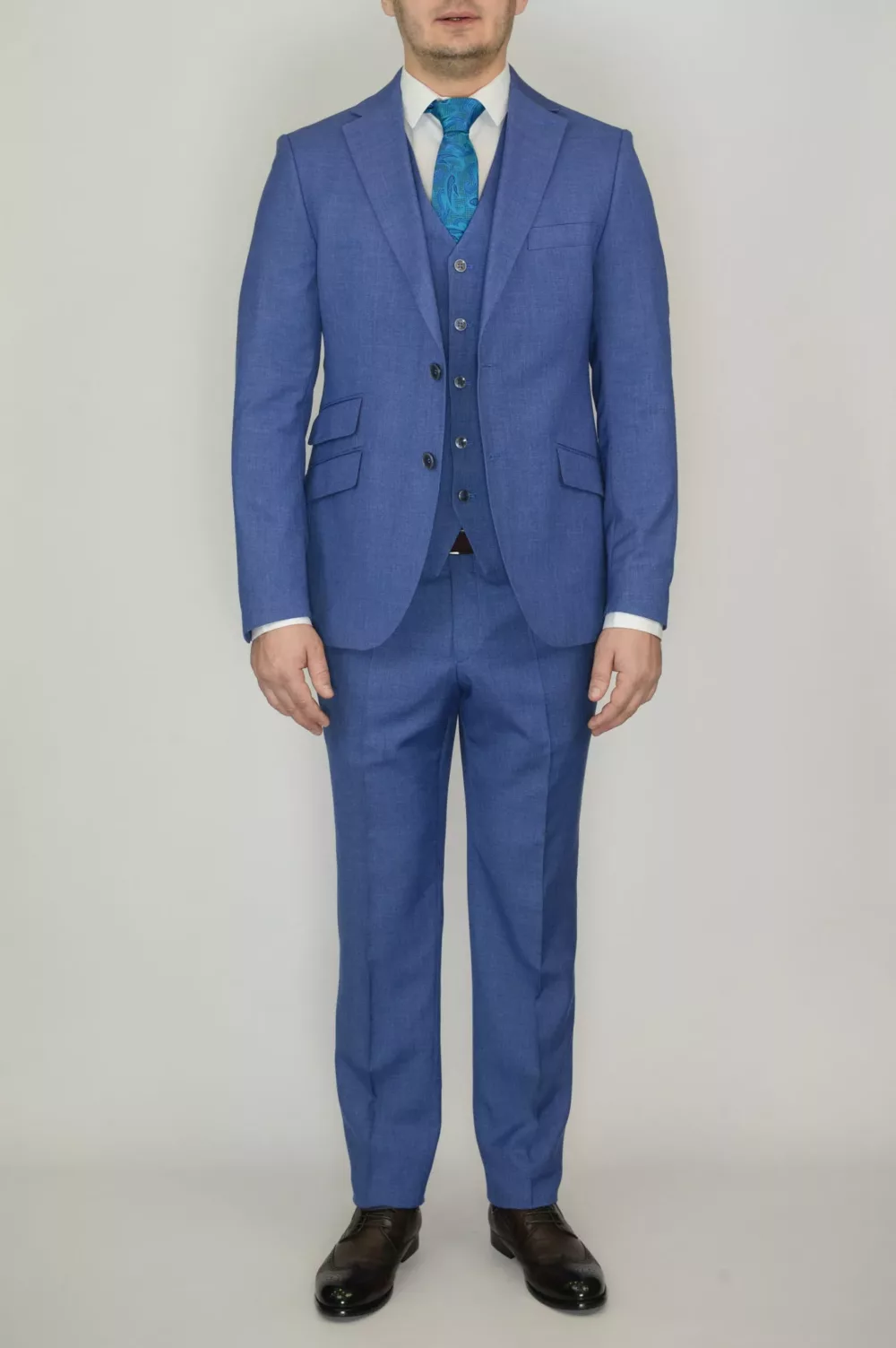 Костюм-тройка мужской небесно-голубого цвета Вечерние мужские костюмы