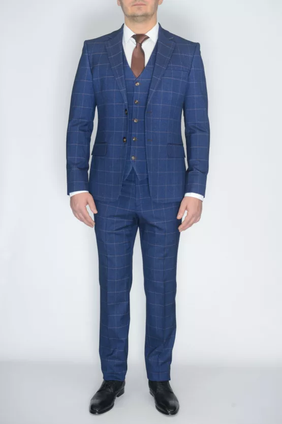 Костюм-тройка синего цвета в тонкую клетку Каталог