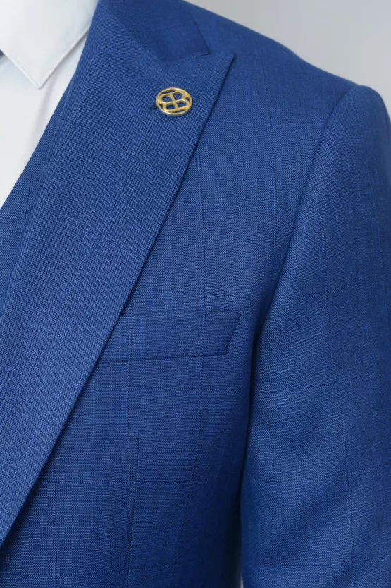 Костюм-тройка ярко-синего цвета Каталог