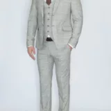 Костюм-тройка кремового цвета Каталог