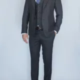 Шоколадный костюм-тройка в клетку Брючные мужские костюмы