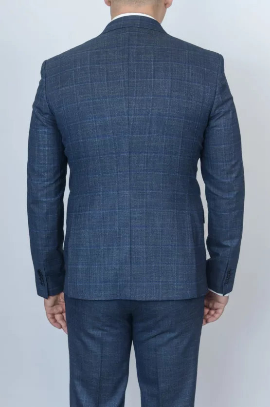 Костюм-тройка серого цвета в синюю клетку Каталог