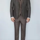 Костюм-тройка песочного цвета в зеленую клетку Каталог