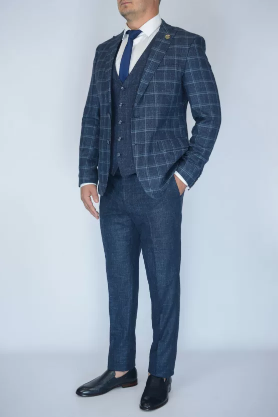 Костюм-тройка меланжево-синего цвета в клетку Каталог