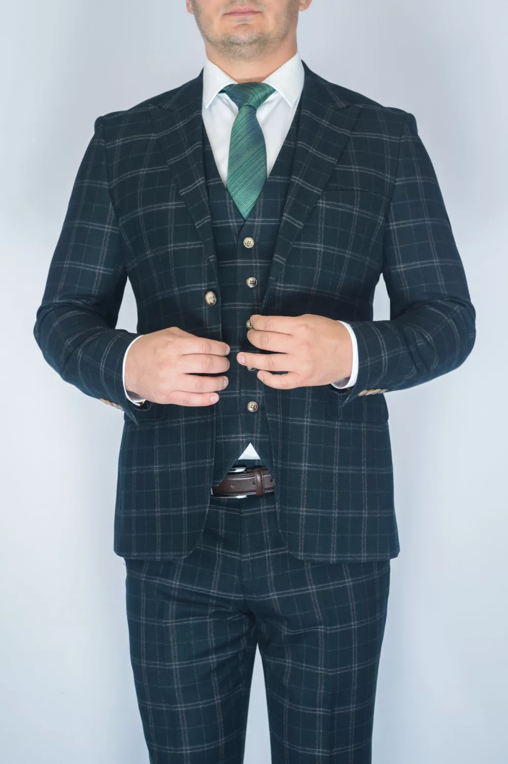 Костюм-тройка темно-изумрудного цвета в клетку Вечерние мужские костюмы