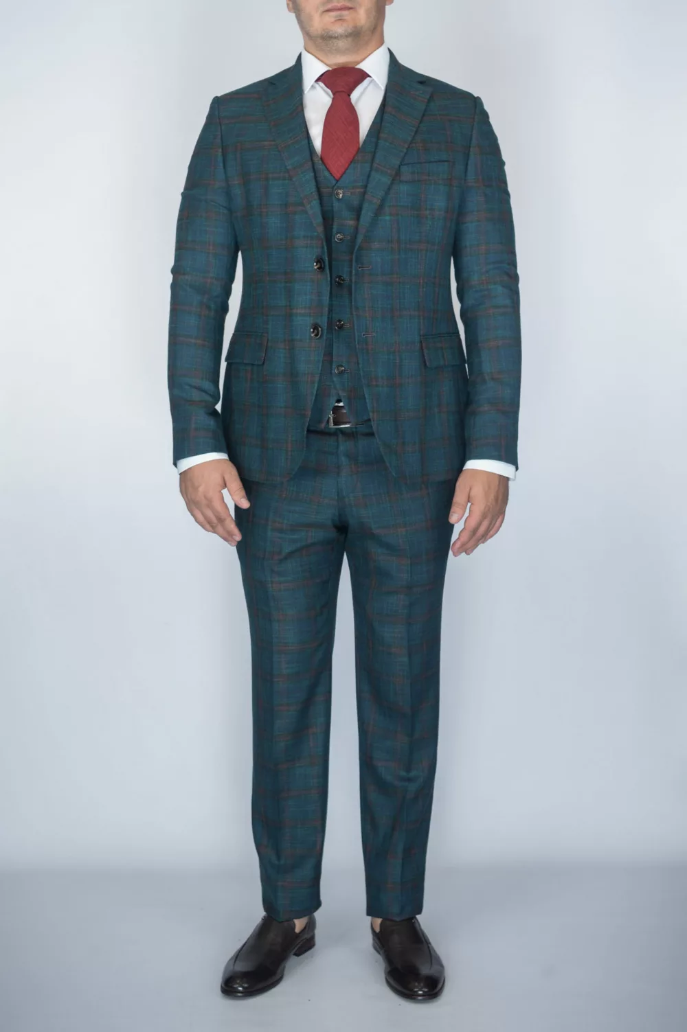 Костюм-тройка темно-зеленого цвета в коричневую клетку Каталог
