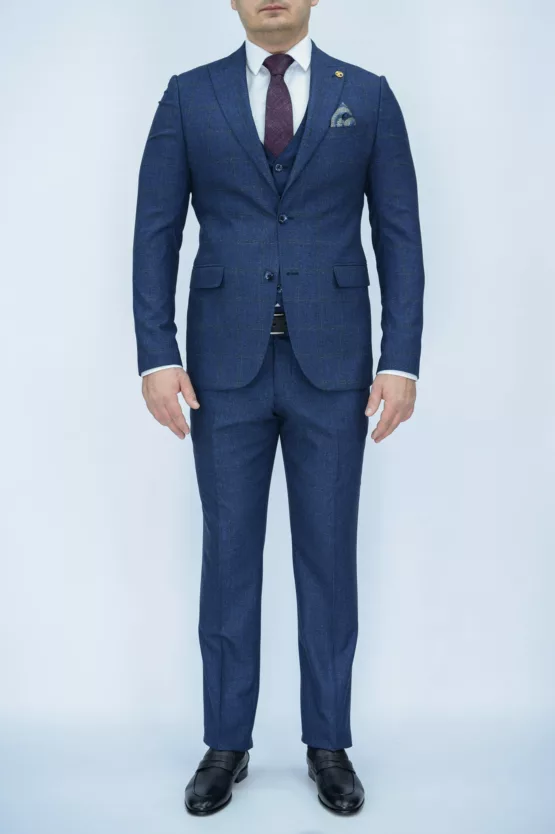 Костюм-тройка синего цвета в клетку твидовая ткань Каталог