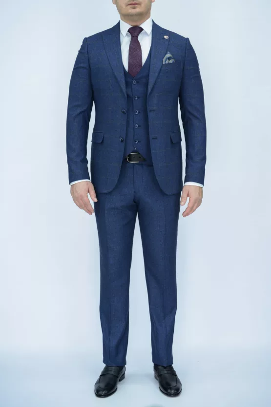 Костюм-тройка синего цвета в клетку твидовая ткань Каталог