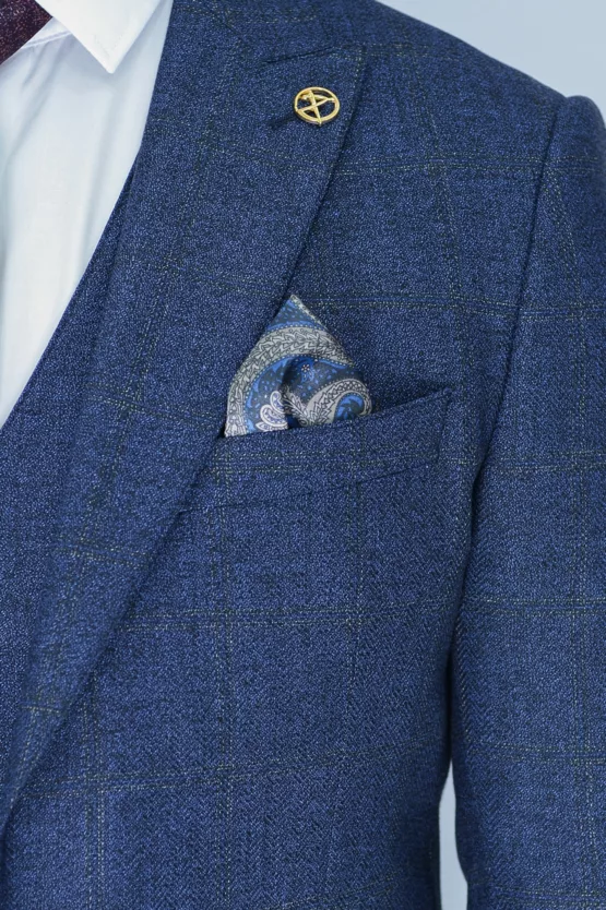 Костюм-тройка синего цвета в клетку твидовая ткань Каталог
