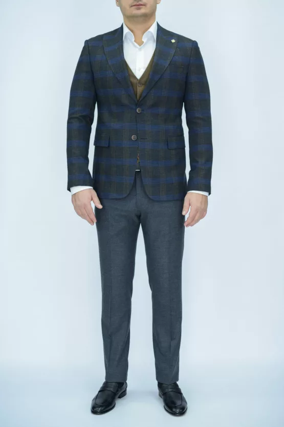 Костюм-тройка с синим клетчатым пиджаком Каталог