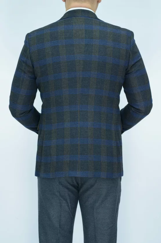 Костюм-тройка с синим клетчатым пиджаком Каталог