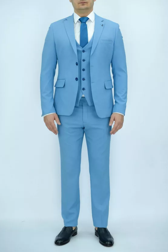 Костюм-тройка небесно-голубого цвета Каталог