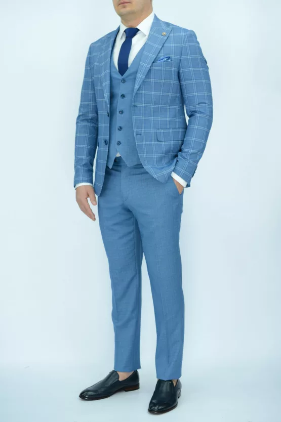 Костюм-тройка голубого цвета в клетку Каталог