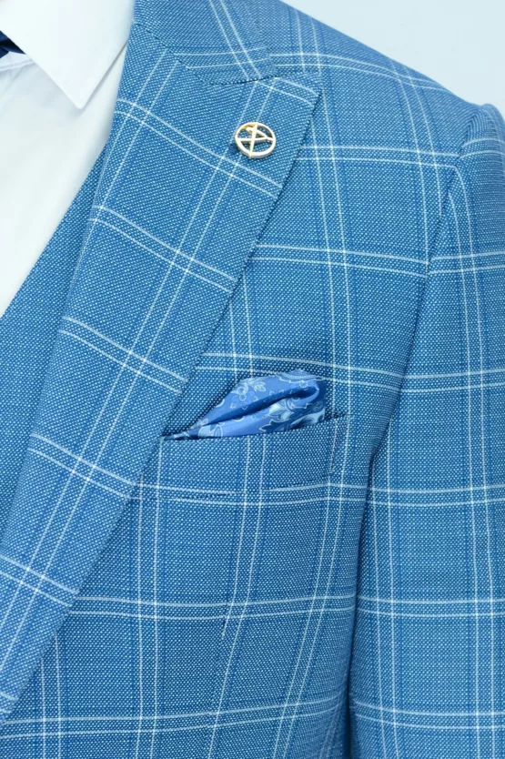 Костюм-тройка голубого цвета в клетку Каталог