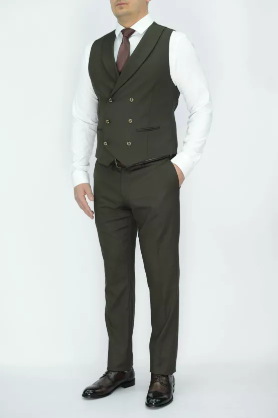 Костюм-тройка коричневого цвета с клеточным пиджаком Каталог