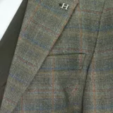 Костюм-тройка коричневого цвета с клеточным пиджаком Каталог