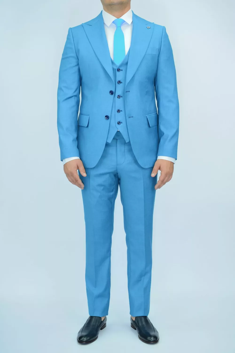 Мужской костюм-тройка цвета «морской волны» Каталог