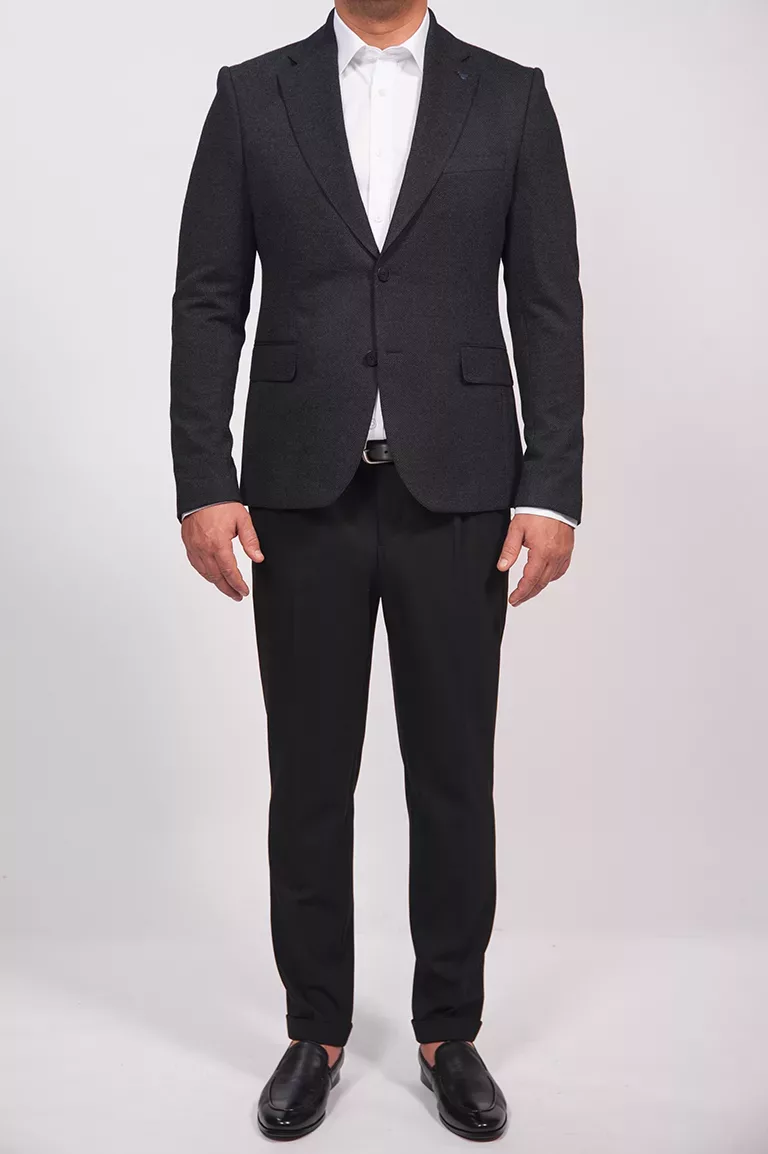 Приталенный силует Пиджак полуприталенный графитовый оттенок Каталог