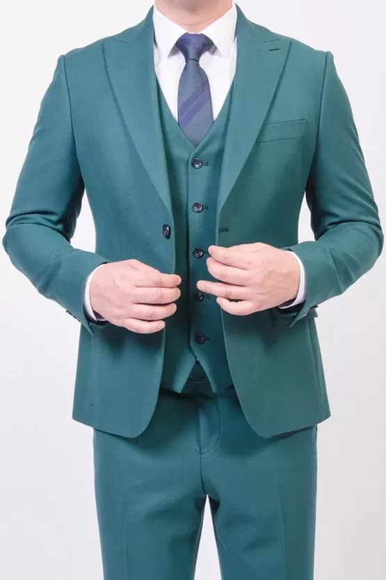 Костюм-тройка ярко-зеленого цвета Каталог