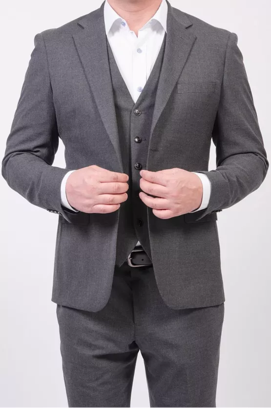 Костюм-тройка серого цвета Вечерние мужские костюмы