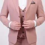 Костюм-тройка бледно-розового оттенка Каталог