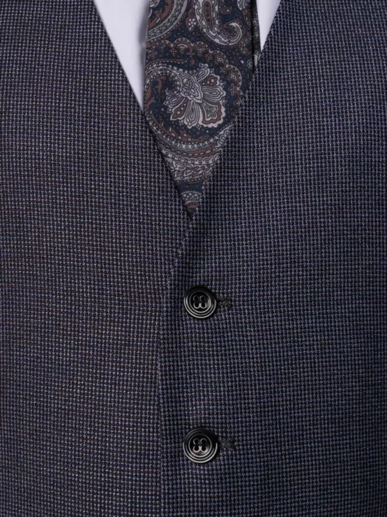 Костюм-тройка серого цвета Каталог