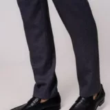 Костюм-тройка серого цвета Каталог