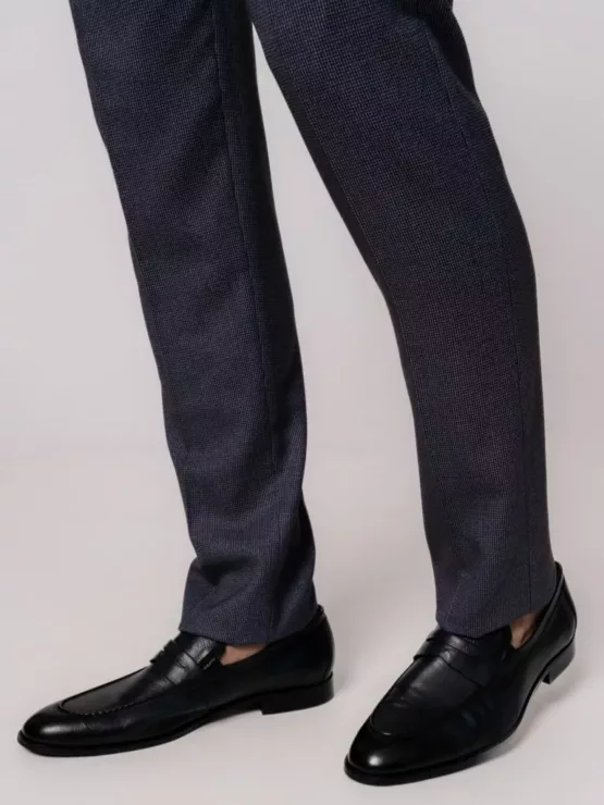 Костюм-тройка серого цвета Каталог