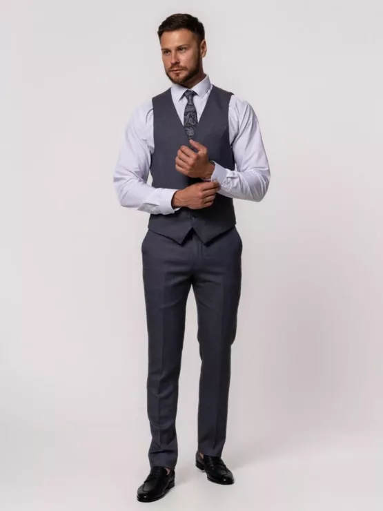 Костюм-тройка серого цвета Каталог